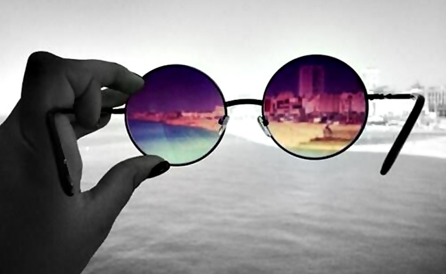 El cristal por el que miramos (iii) - Relatos Salseros