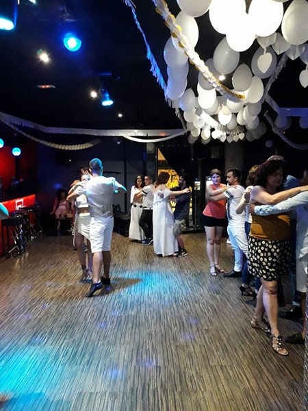 new garibari salsa alcobendas - relatossalseros.wordpress.com