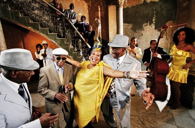 azucar madrid regalo latineo - relatossalseros.wordpress.com