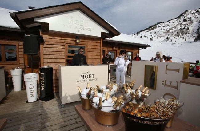 salsa moet chandon - relatossalseros.wordpress.com