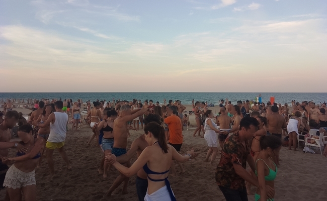 Otra vez Valencia - Relatos Salseros